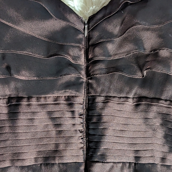 Final Price Adrianna Papell Occasions Long Irri Tiered Chiffon Petal Dress Brown - Picture 13 of 15